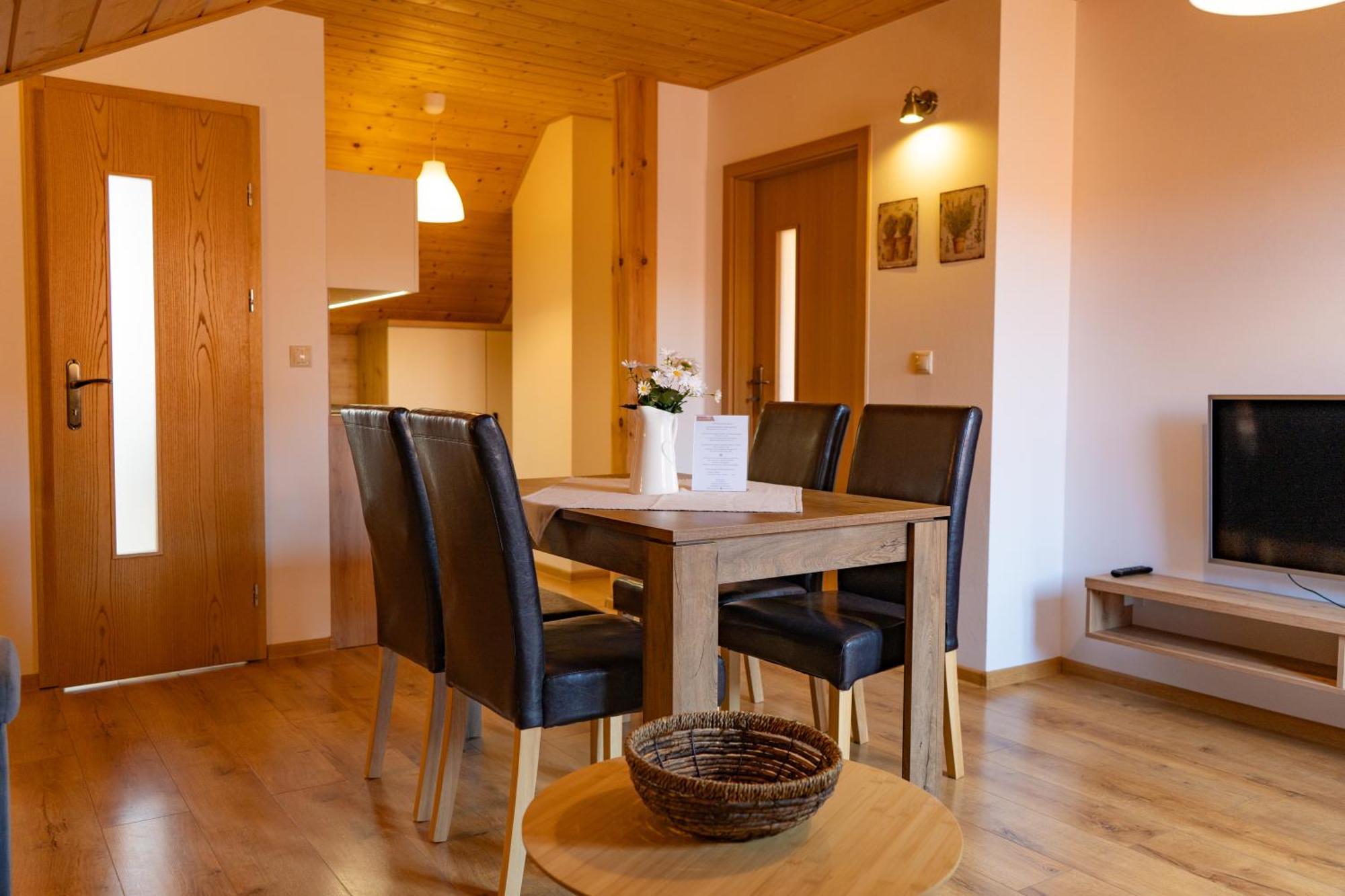 Apartmany Bobrik Liptovsky Mikulas Exterior photo